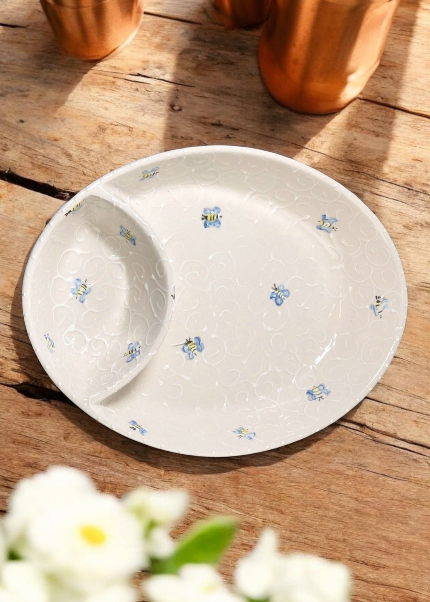 Bee Chip and Dip Dish 