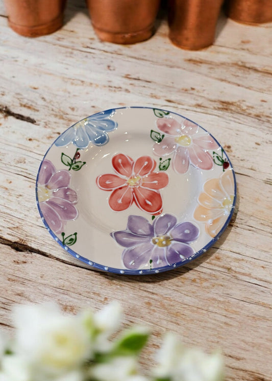 Daisy 6" round cake plate