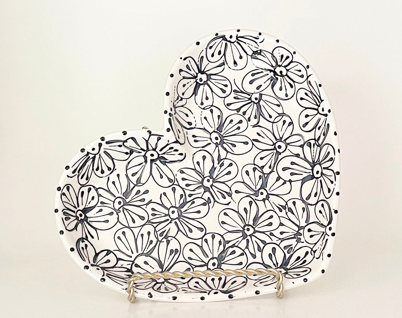 Medium Heart - LadybirdCeramics