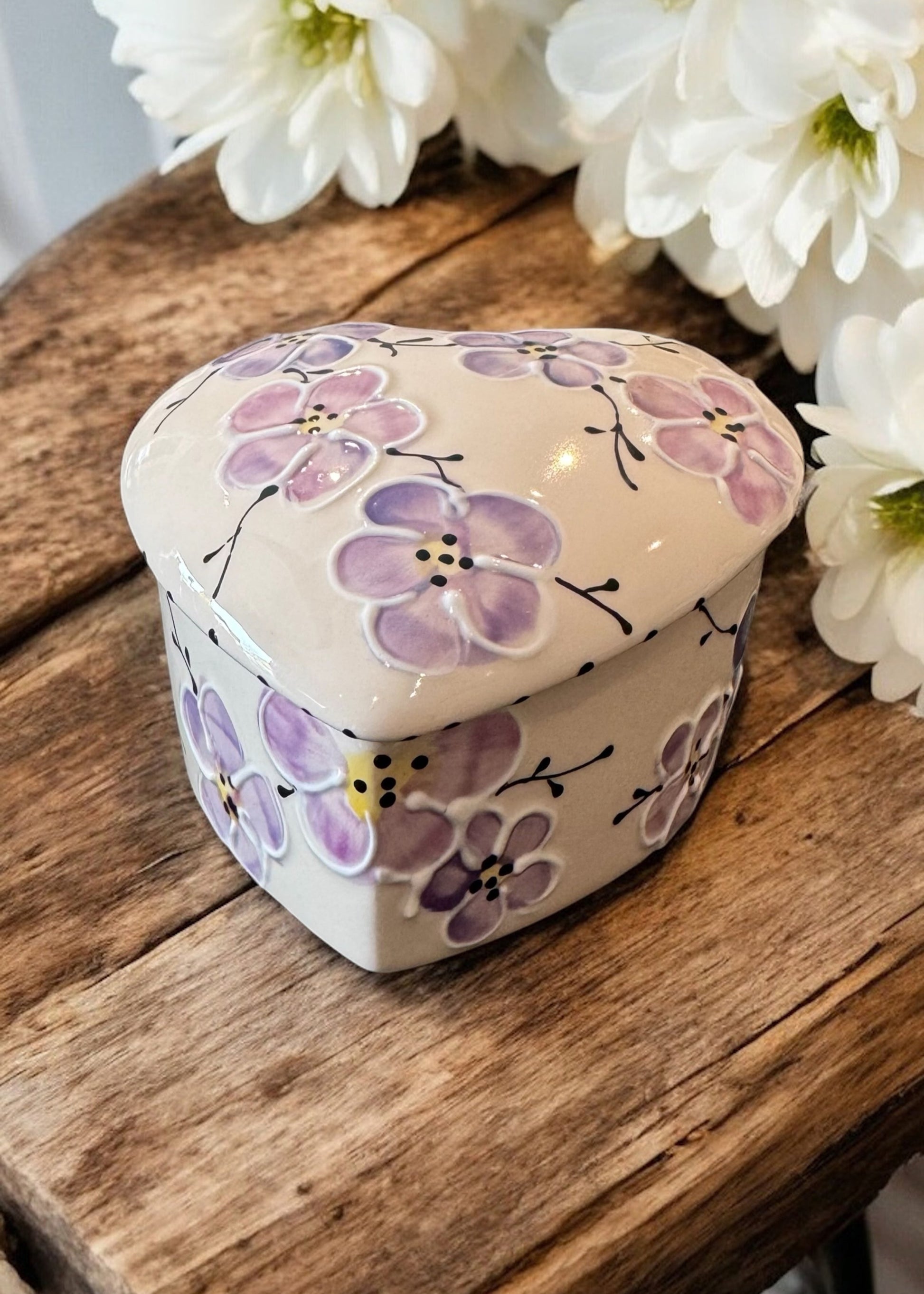 Purple Cherry Blossom_Heart_Box_closed