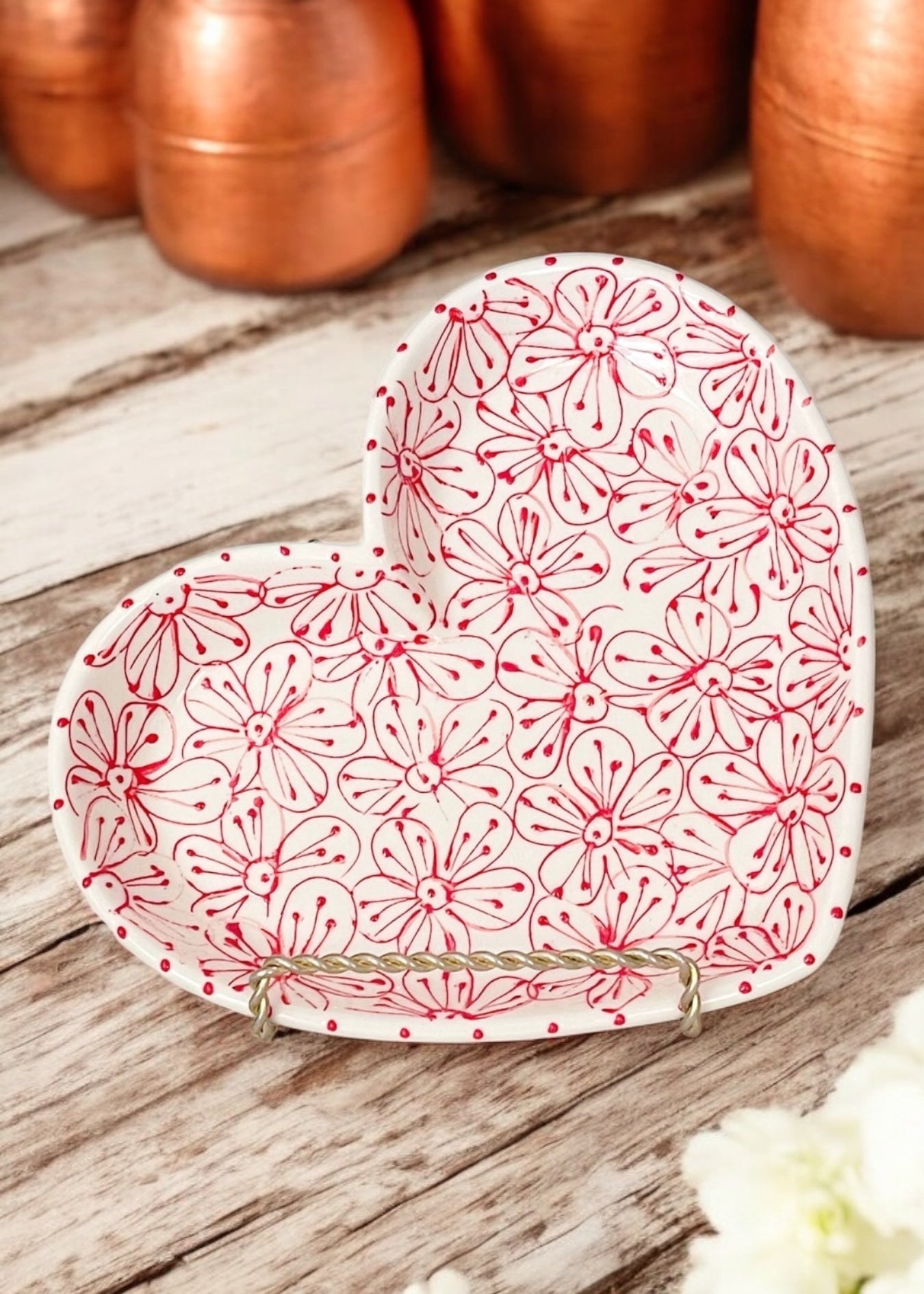 Red floral heart ceramic plate 
