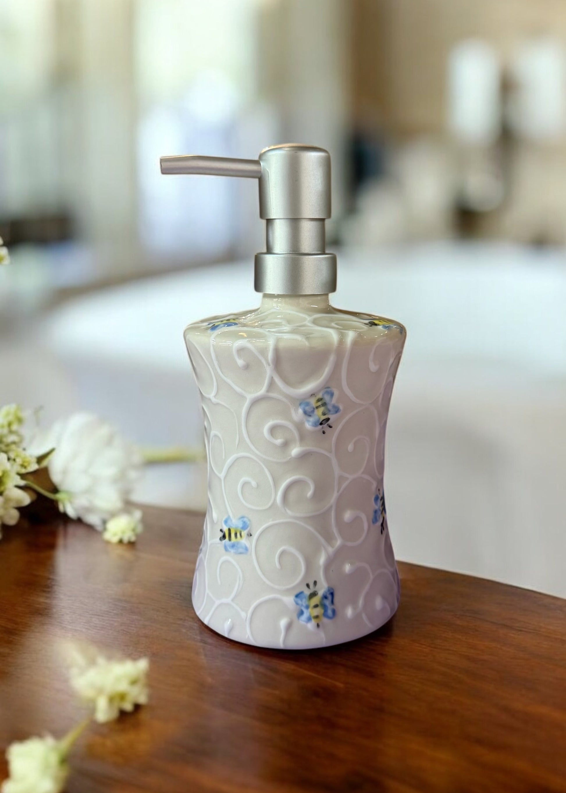 bee ceramic hand soap dispenser 