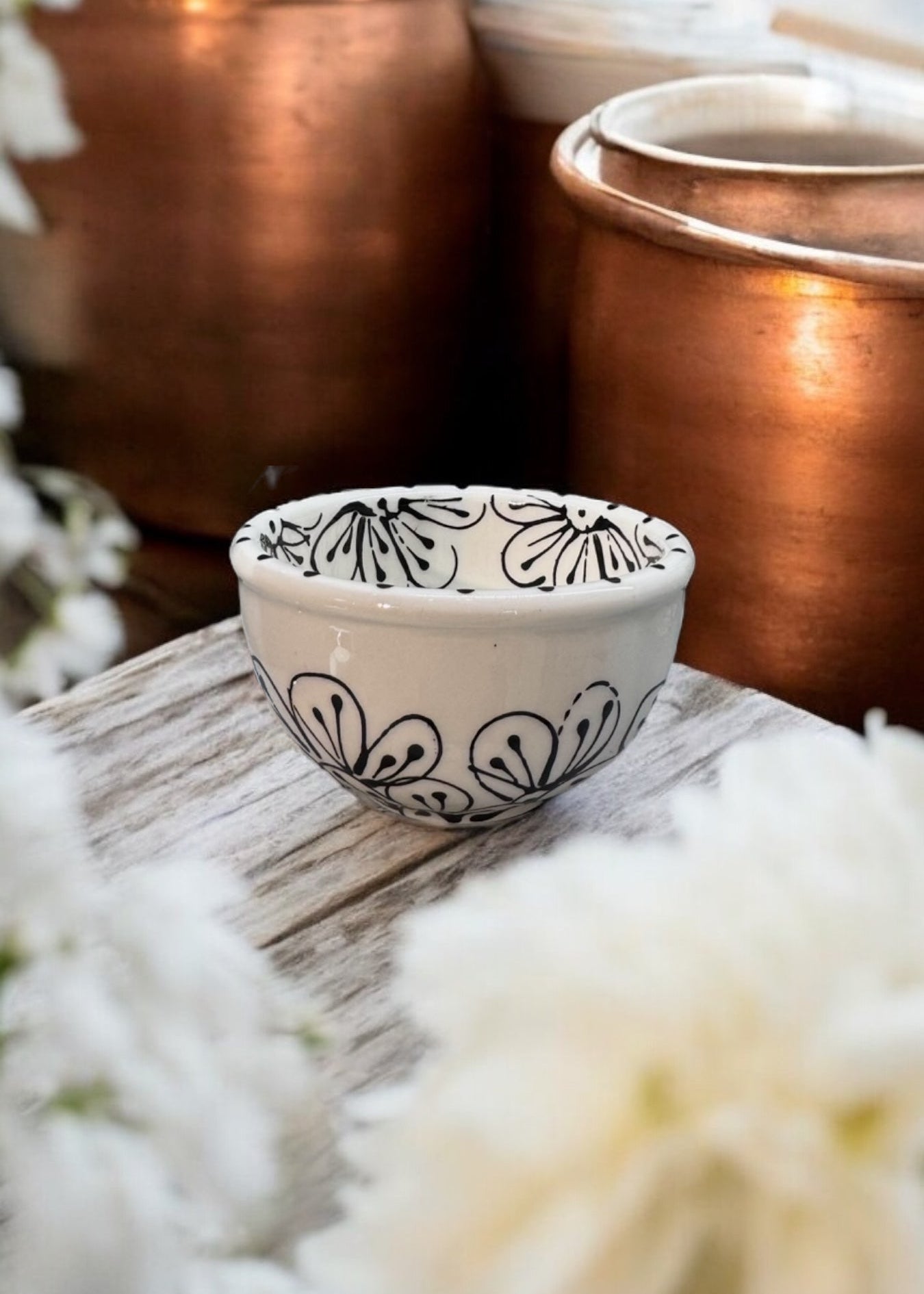 black and white ceramic sauce bowl