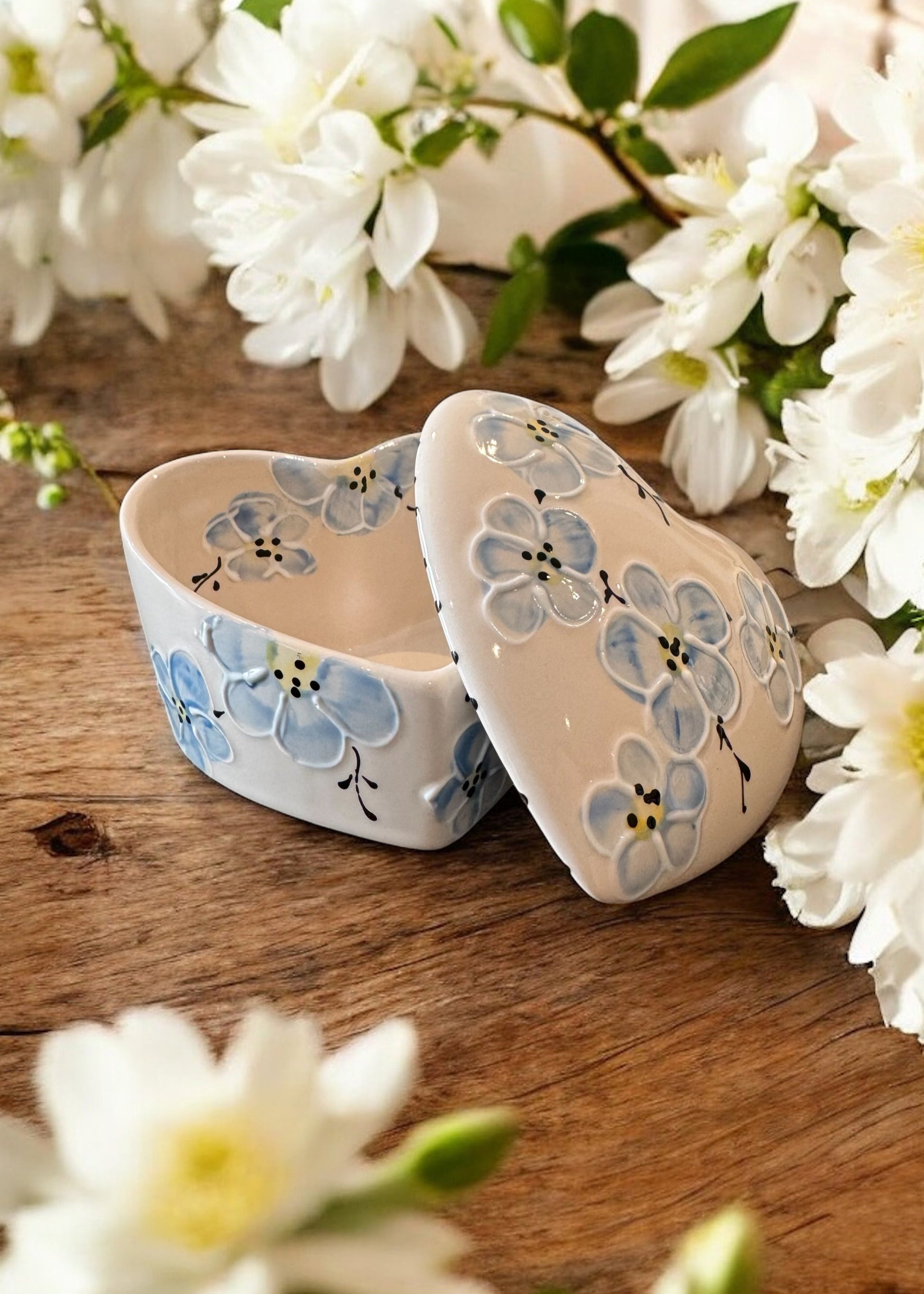 blue cherry blossom heart box open