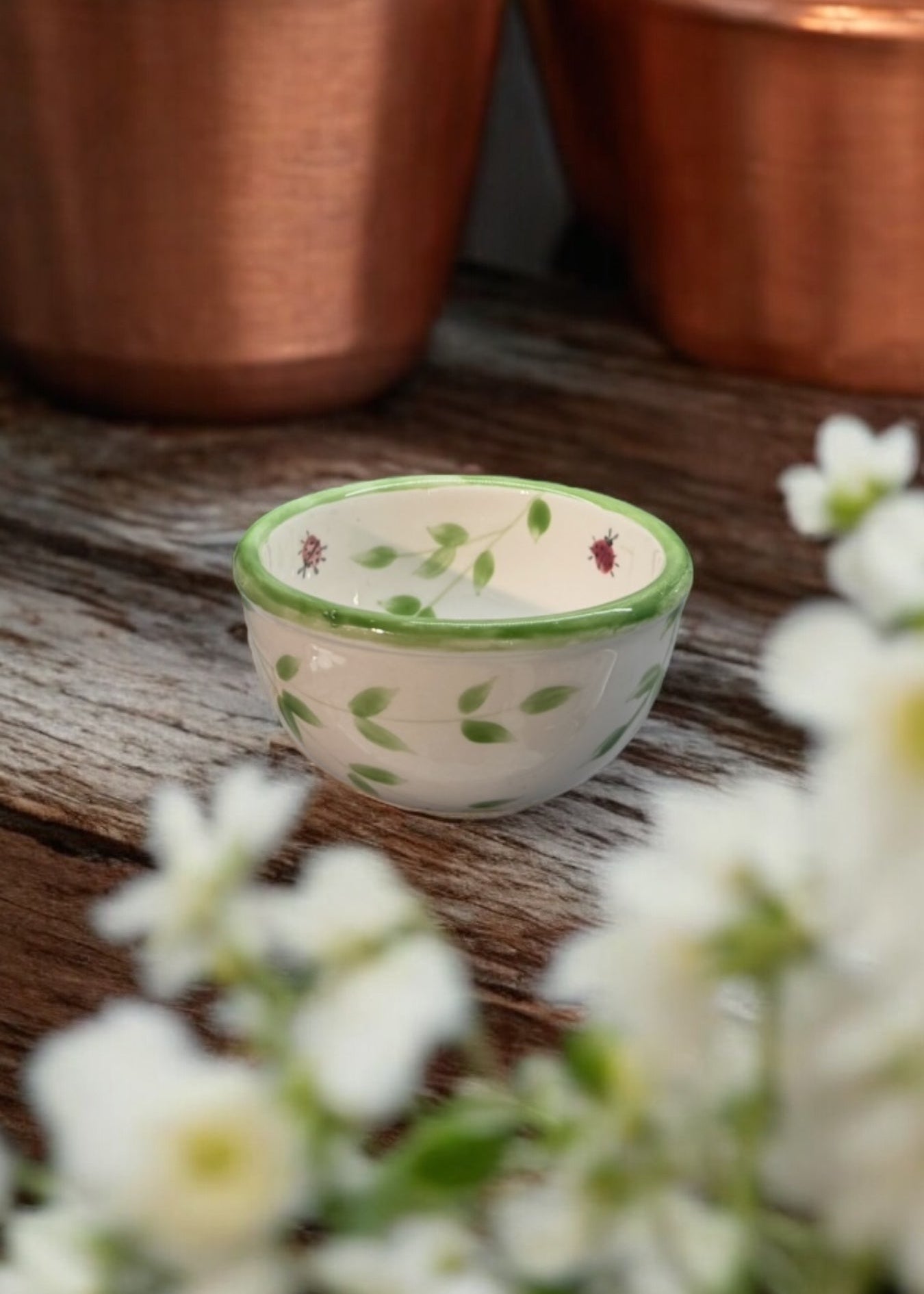 green leaves ceramic sauce bowl